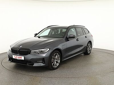 BMW 330e Touring Sport Line Laser Head-Up Kamera DAB