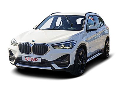 BMW X1 sDrive 18 i Sport Line Aut. LED AAC AHK SHZ