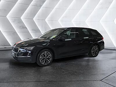 Skoda Octavia Combi Selection 2.0 TDI DSG AHK PANO 360