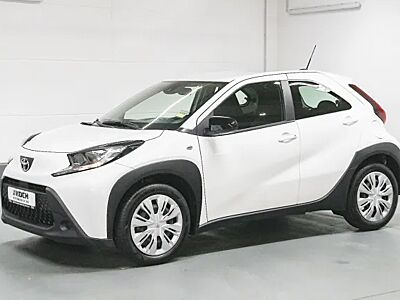 Toyota Aygo X 1.0 VVT-i Play R-CAM ACC BT ALLW KLIMA