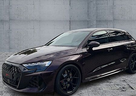Audi RS3 2.5 TFSI S tronic quattro Sportback 5 Türen