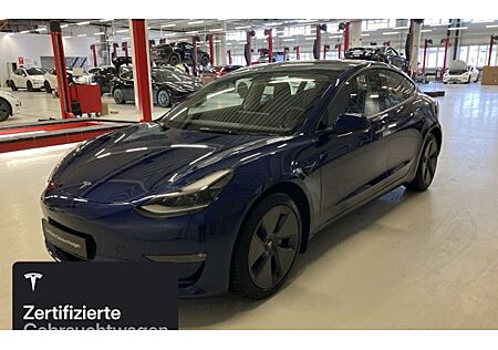 Tesla Model 3 Hinterradantrieb RWD Long Range 4 Türen