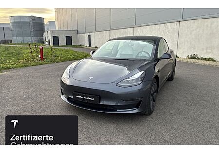 Tesla Model 3 Hinterradantrieb RWD Long Range 4 Türen