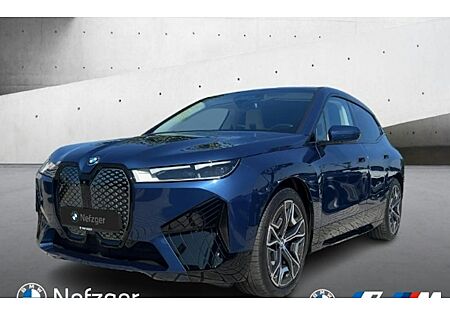 BMW iX 77kWh xDrive40 5 Türen