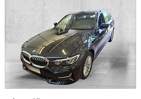 BMW 3er 320i Touring Auto 5 Türen