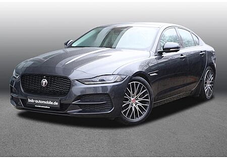 Jaguar XE D200 SE 4 Türen