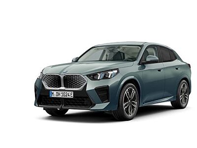 BMW iX2 eDrive20 5 Türen