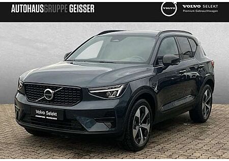 Volvo XC 40 B3 Plus Dark DCT 5 Türen