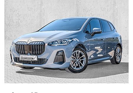 BMW 2er Active Tourer 220i Steptronic DCT 5 Türen