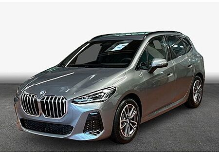 BMW 2er Active Tourer 220i Steptronic DCT 5 Türen