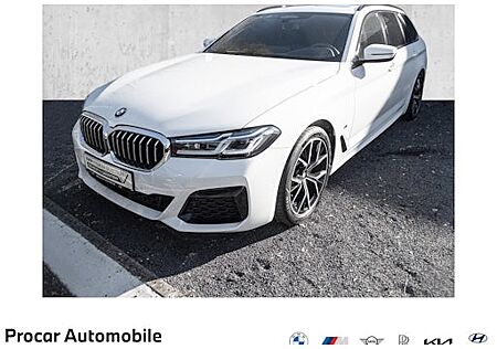 BMW 5er 520d xDrive Touring A 5 Türen