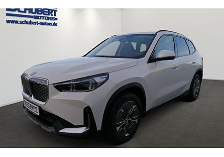 BMW iX1 eDrive20 5 Türen