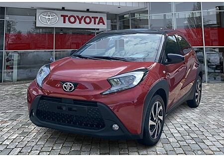 Toyota Aygo (X) Aygo (X) 1.0-l-VVT-i Teamplayer 5 Türen