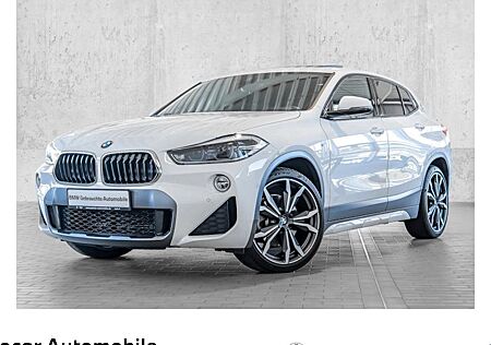 BMW X2 xDrive20i Steptronic 5 Türen
