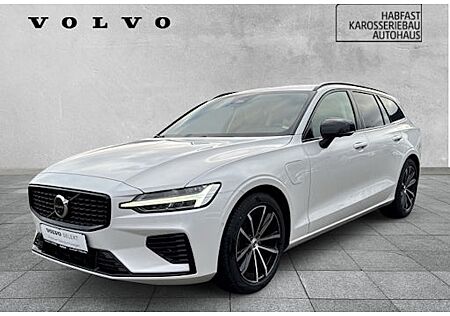 Volvo V60 T6 AWD Recharge Plus Dark Auto 5 Türen