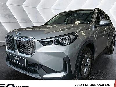 BMW iX1 xDrive30 5 Türen