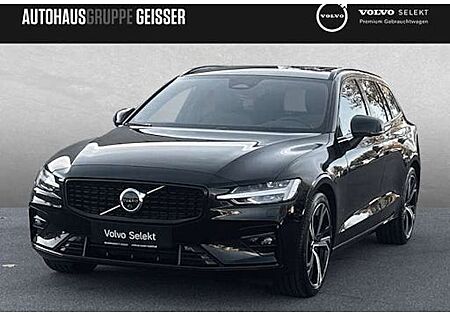 Volvo V60 B4 DCT Plus Dark 5 Türen