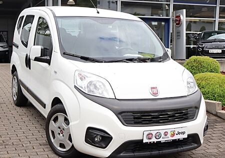 Fiat Qubo 1.3 16V Multijet 80PS Lounge 5 Türen