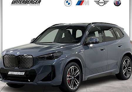 BMW iX1 eDrive20 5 Türen
