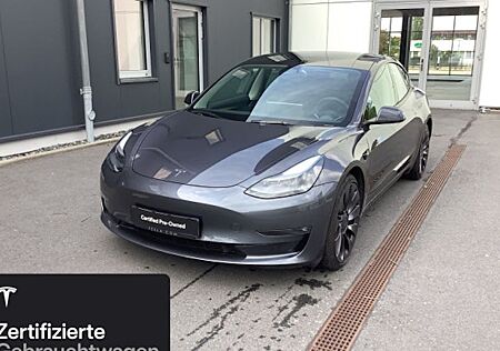 Tesla Model 3 Allradantrieb mit Dualmotor Performance 4 Türen