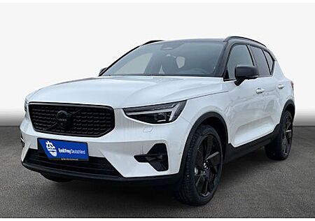 Volvo XC 40 B3 Plus Black Edition DCT 5 Türen