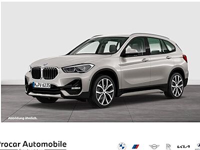 BMW X1 xDrive18d Sport Line 5 Türen