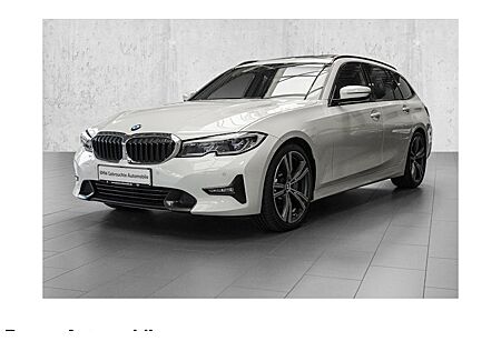 BMW 3er 330i Touring Sport Line Automatic 5 Türen