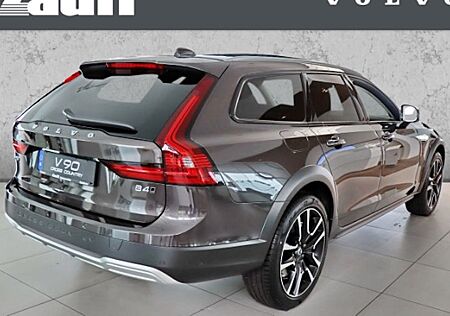 Volvo V90 Cross Country B4 D AWD Plus Auto 5 Türen