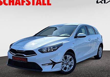 Kia Cee'd 1.5 T-GDI DCT Vision 5 Türen