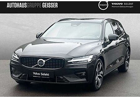 Volvo V60 B4 DCT Plus Dark 5 Türen