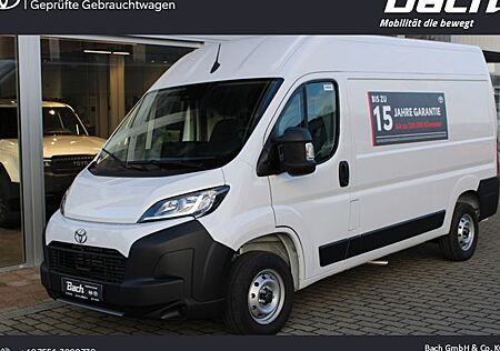 Toyota Proace City Verso L2H2 2.2 D 140 Work 35 4 Türen