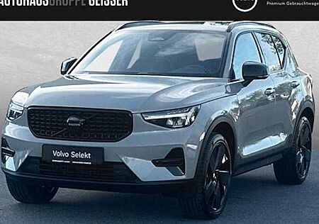 Volvo XC 40 B3 Plus Black Edition DCT 5 Türen
