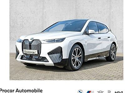 BMW iX xDrive40 5 Türen
