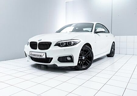 BMW 2er 220i Steptronic Coupé M Sport 2 Türen