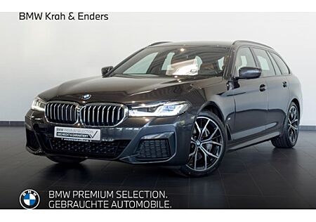 BMW 5er 540i xDrive Touring A 5 Türen