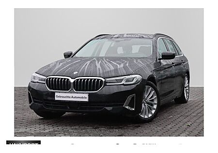 BMW 5er 530i xDrive Touring A 5 Türen