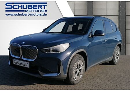 BMW iX1 eDrive20 5 Türen