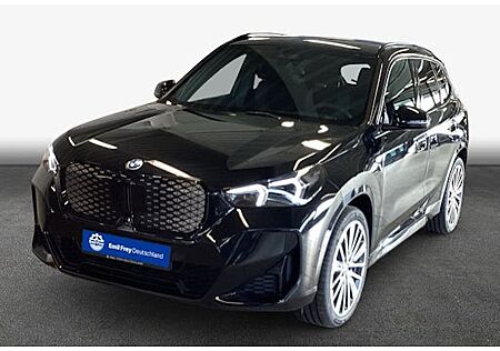 BMW iX1 xDrive30 5 Türen