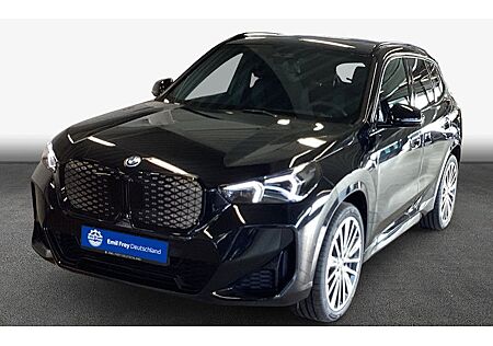 BMW iX1 xDrive30 5 Türen