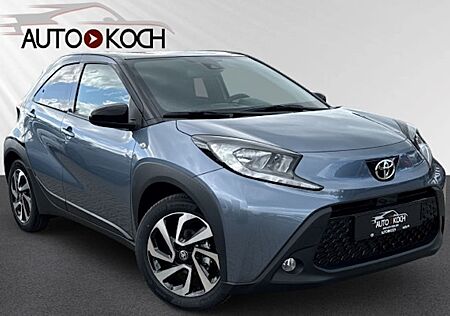 Toyota Aygo (X) Aygo (X) 1.0-l-VVT-i Play 5 Türen