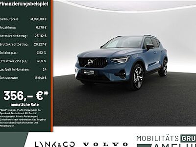 Volvo XC 40 B3 Plus Dark DCT 5 Türen