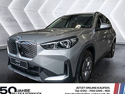 BMW iX1 xDrive30 5 Türen