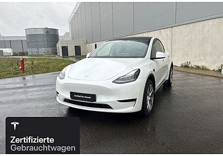 Tesla Model Y Hinterradantrieb RWD 5 Türen