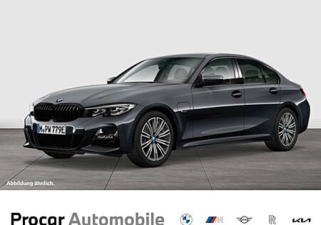 BMW 3er 320e M Sport Automatik 4 Türen