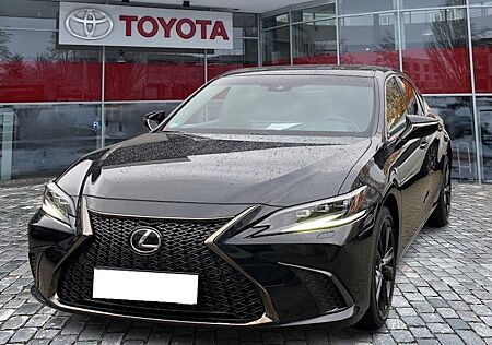 Lexus ES 300h F SPORT Automatik 4 Türen