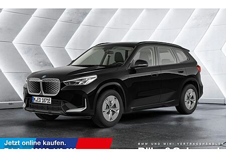 BMW iX1 eDrive20 5 Türen
