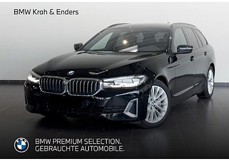 BMW 5er 540d xDrive Touring A 5 Türen