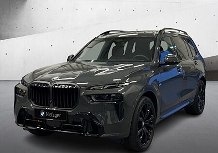 BMW X7 xDrive40i 5 Türen