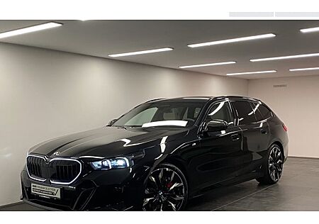 BMW 5er 540d xDrive Touring A 5 Türen