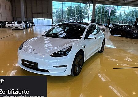 Tesla Model 3 Hinterradantrieb RWD Long Range 4 Türen
